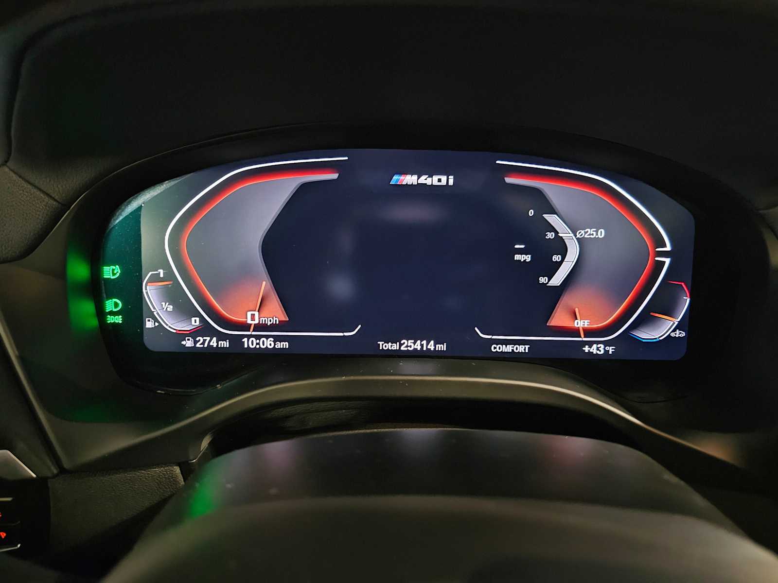 Thumbnail: 2023 BMW X4 - 11