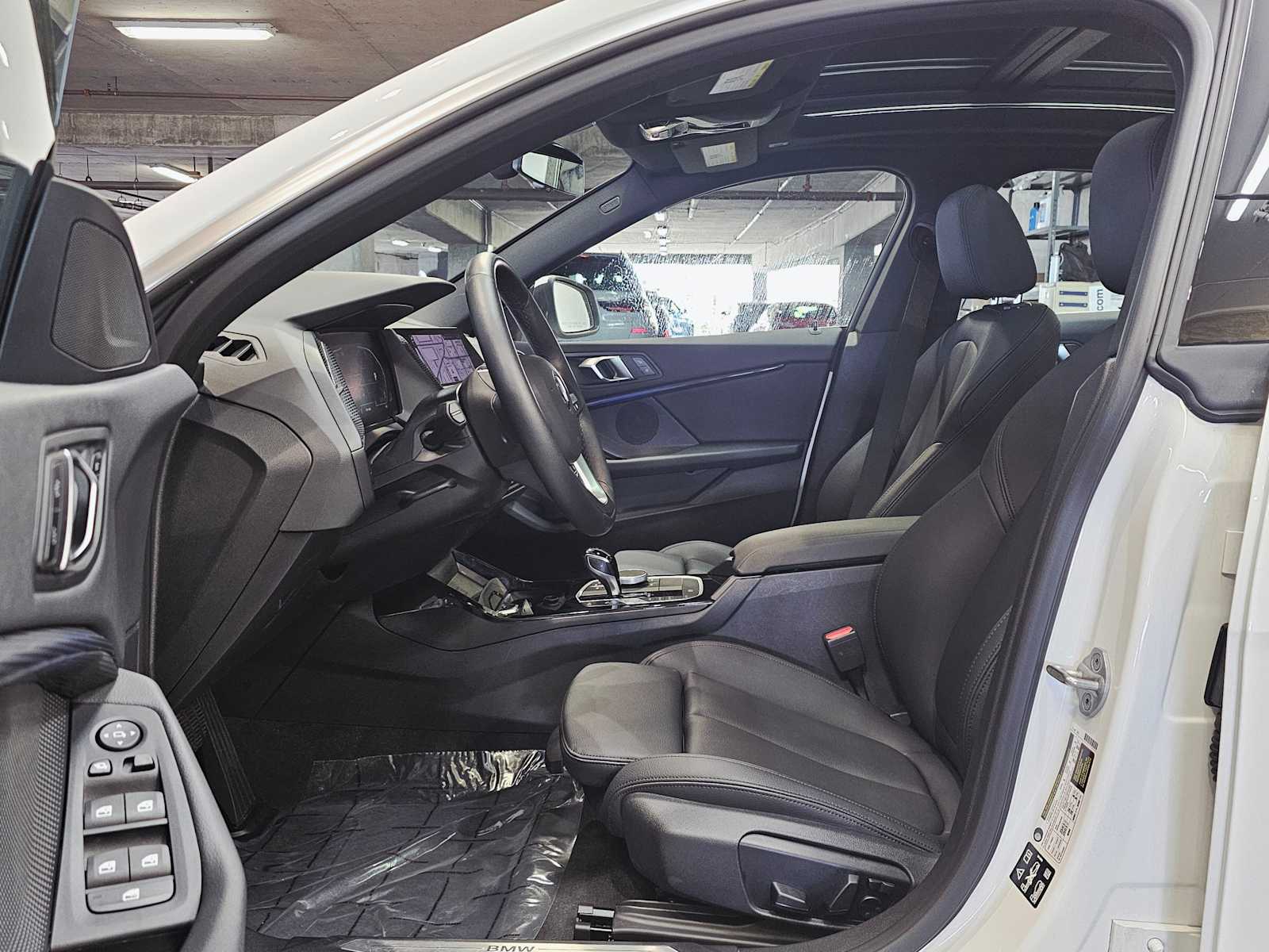 Thumbnail: 2024 BMW 2 Series - 22