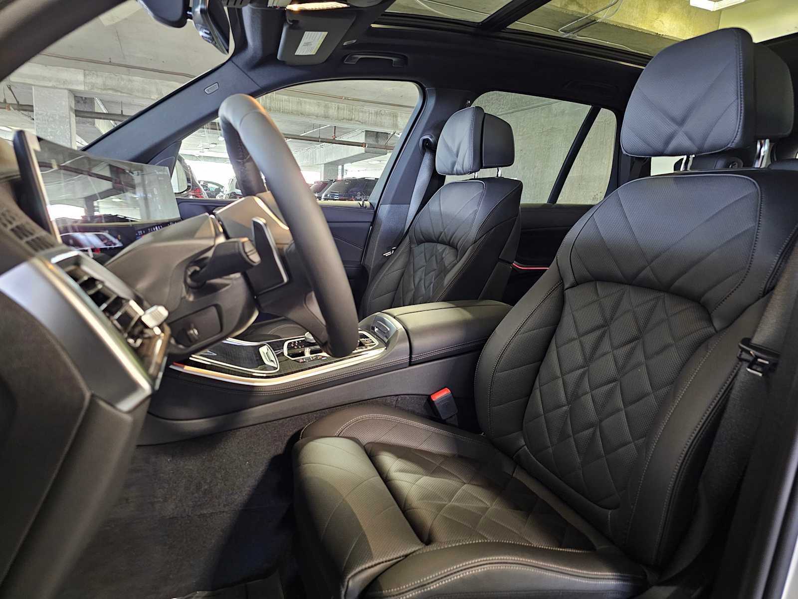 Thumbnail: 2026 BMW X5 - 31