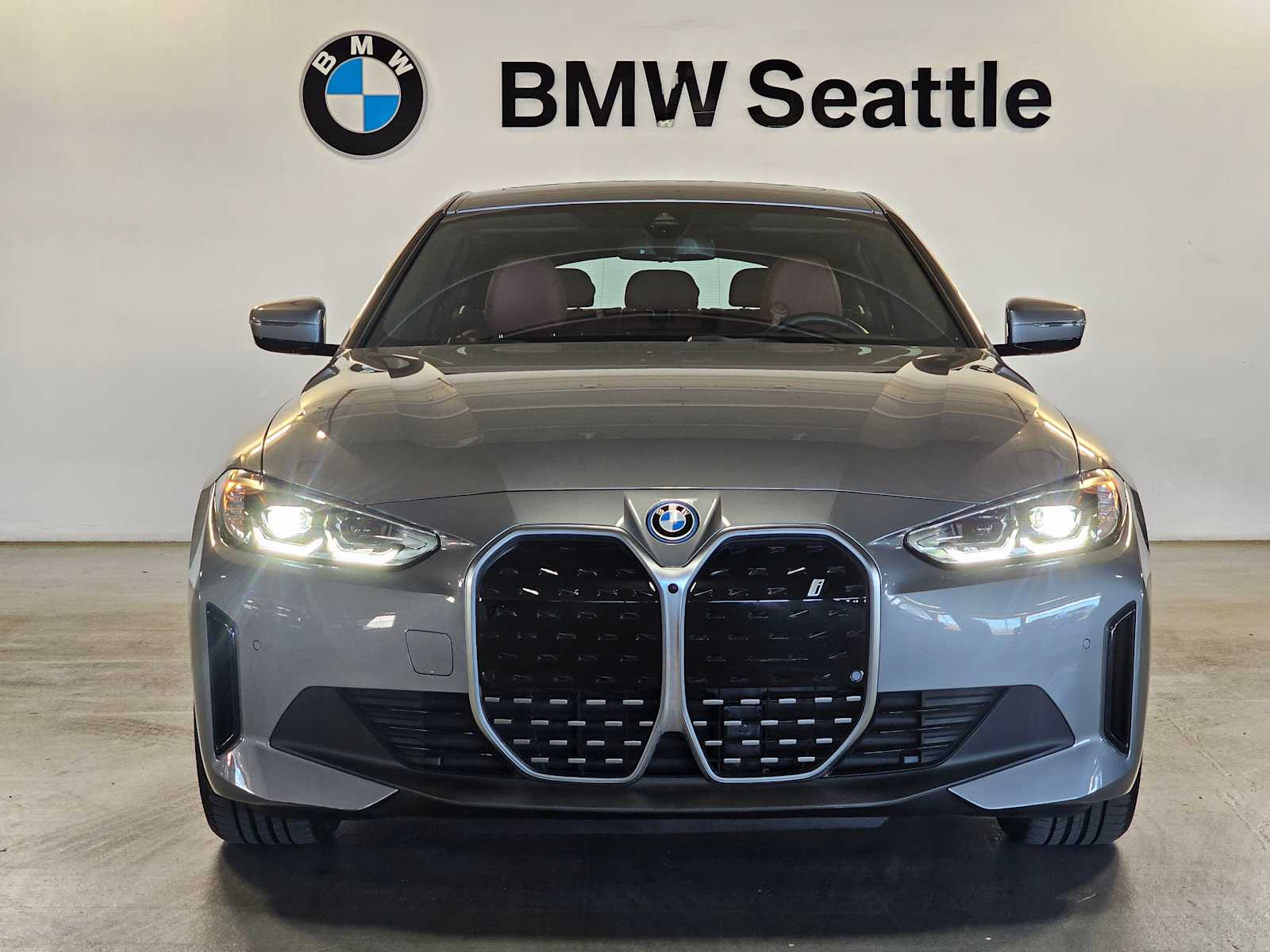 Thumbnail: 2023 BMW i4 - 6