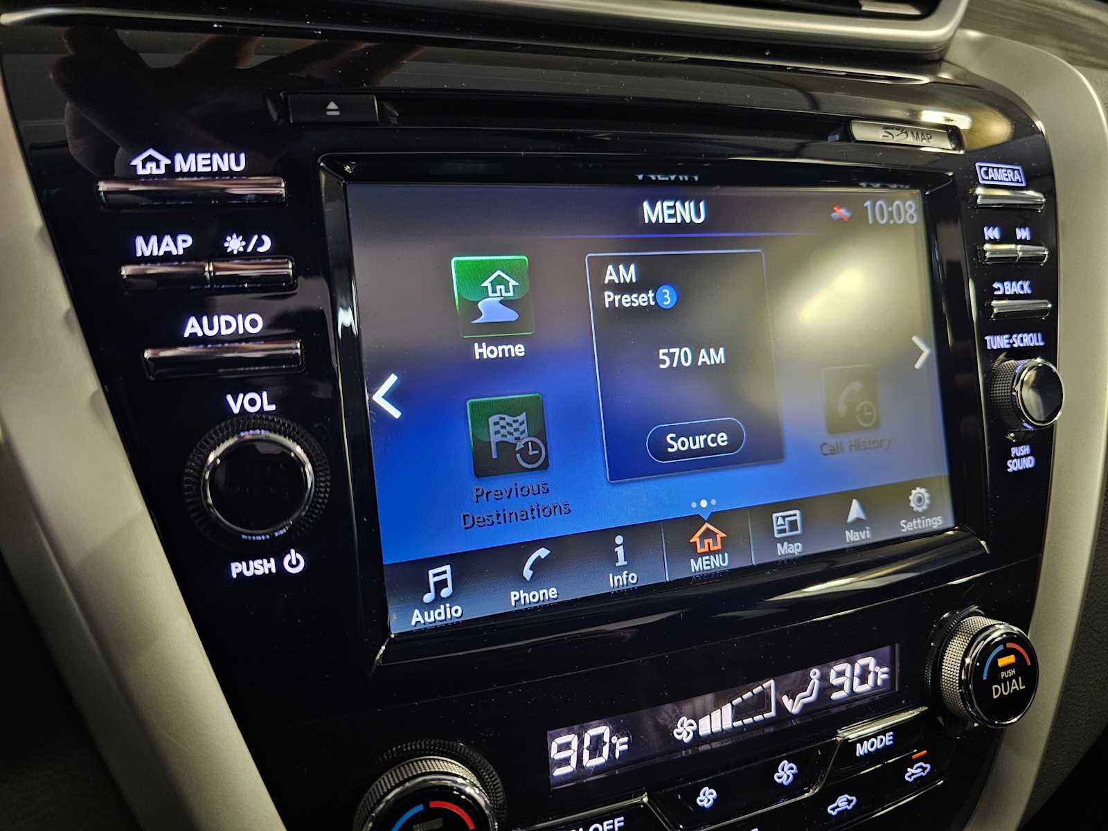 Thumbnail: 2017 Nissan Murano - 17