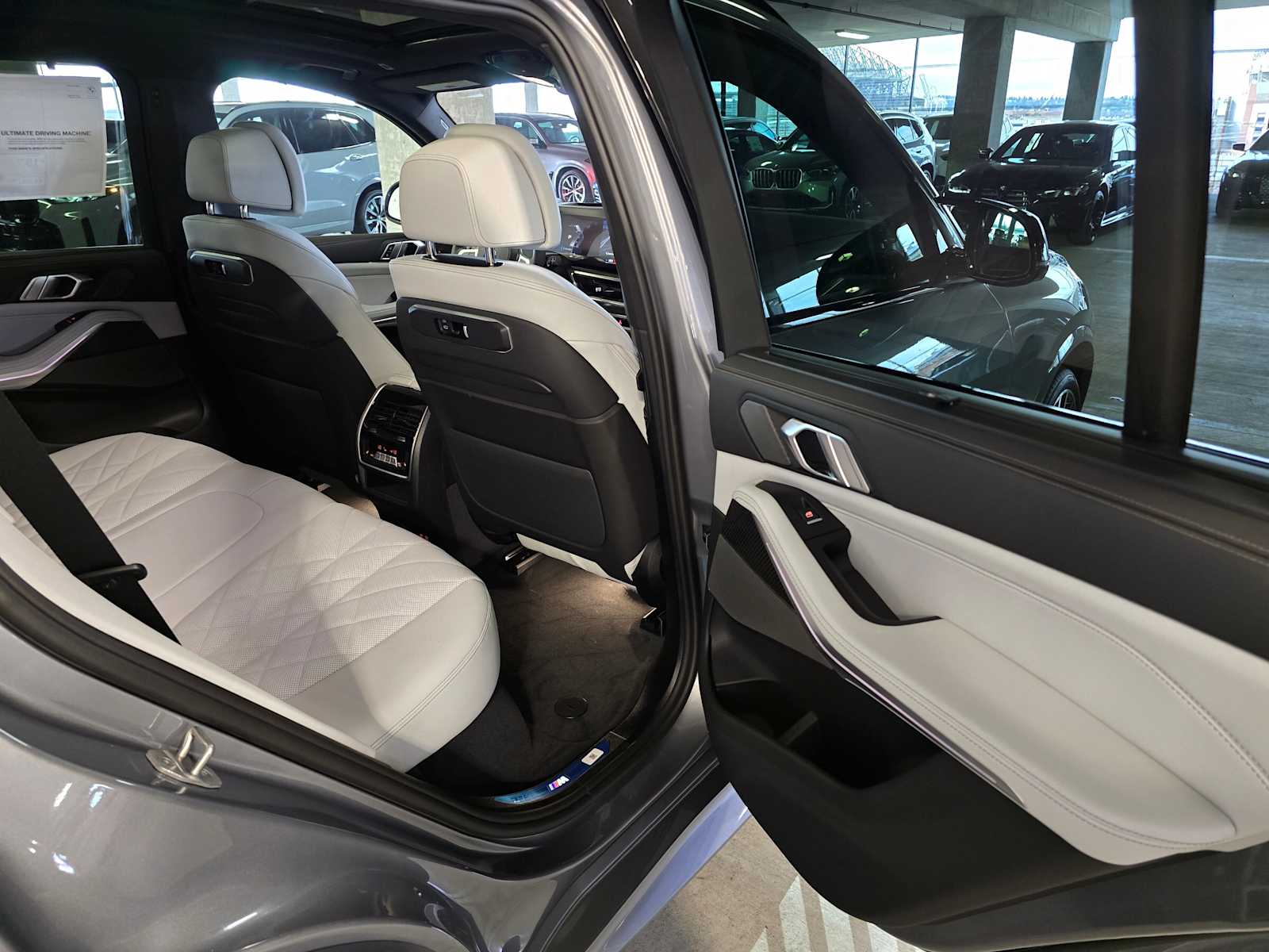 Thumbnail: 2026 BMW X5 - 30