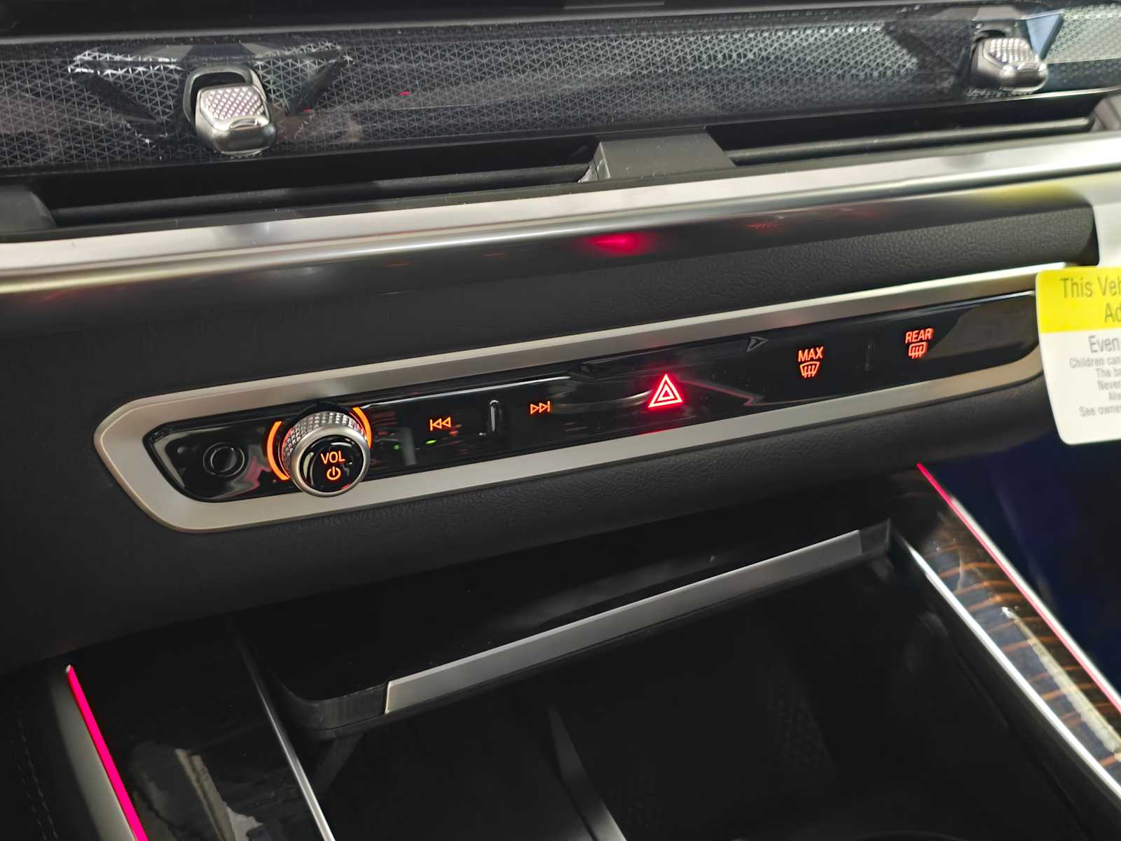 2026 BMW X5 xDrive50e 15