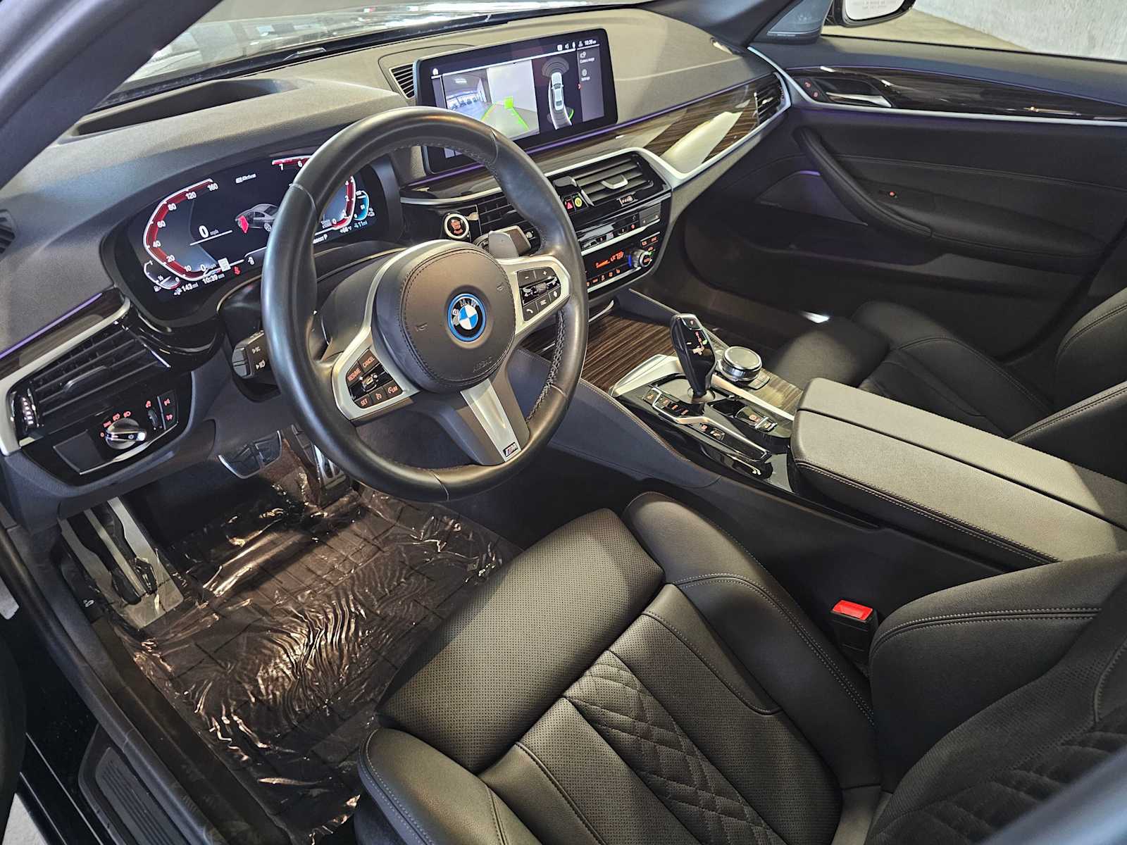 Thumbnail: 2023 BMW 5 Series - 2