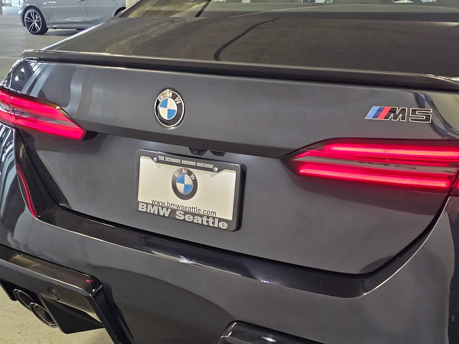 Thumbnail: 2026 BMW M5 - 6