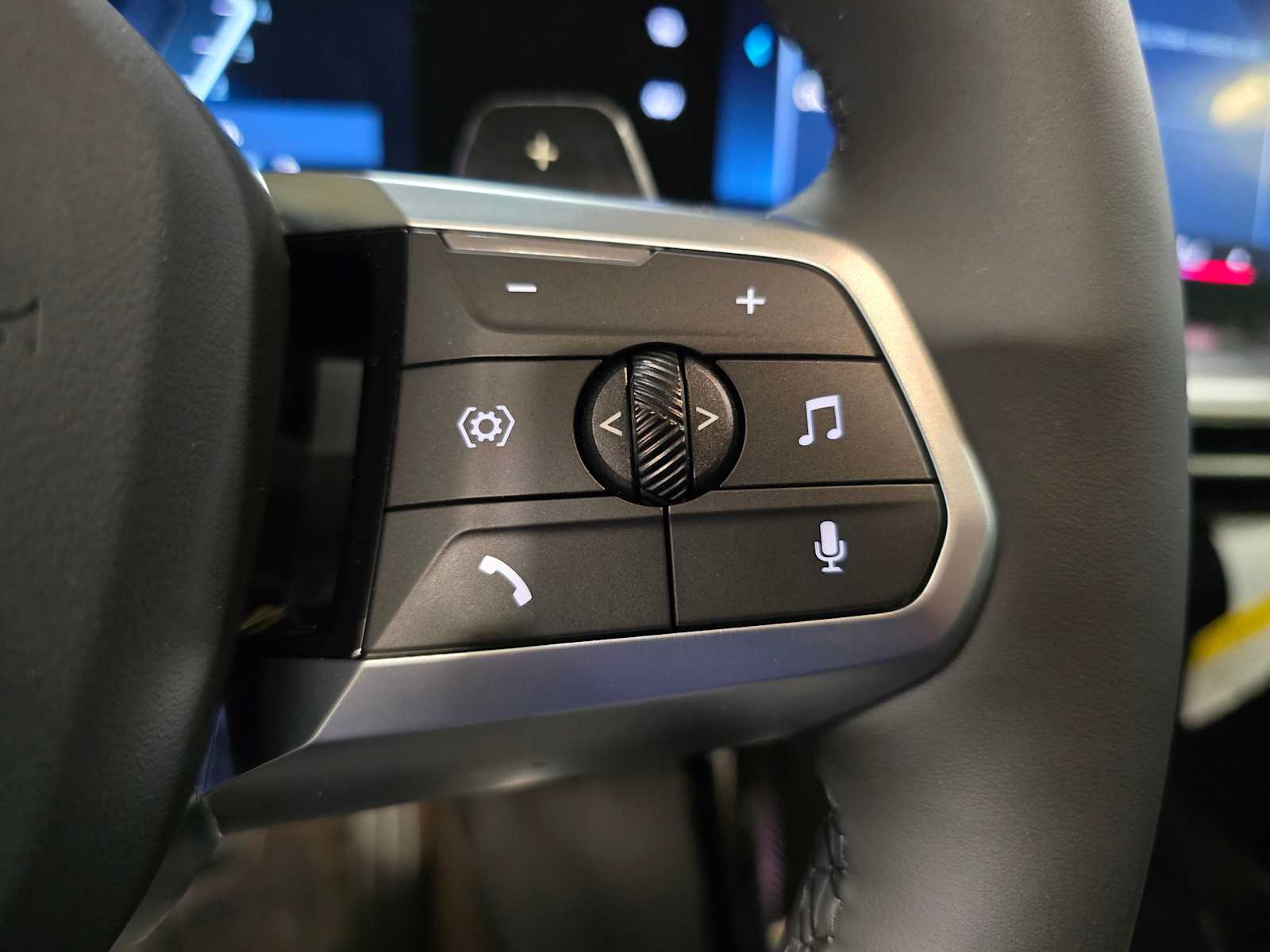 Thumbnail: 2026 BMW X1 - 19