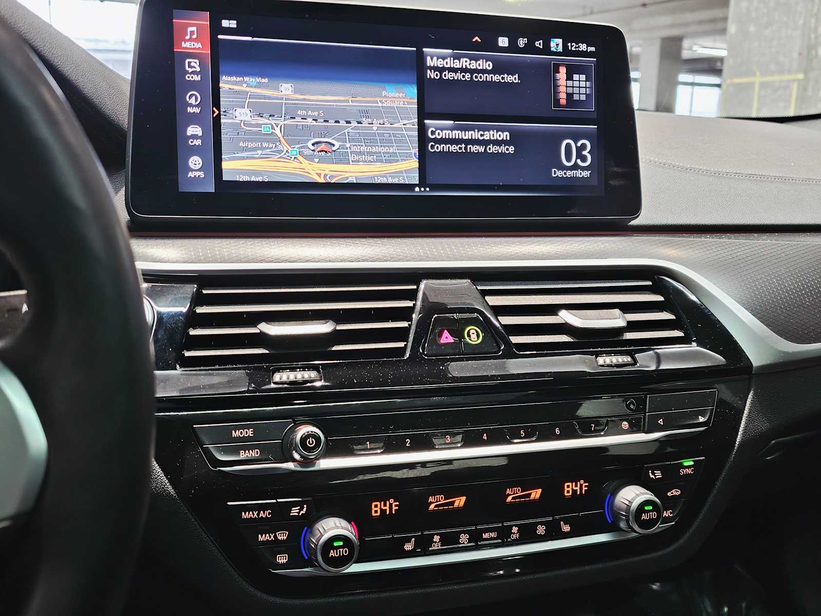 Thumbnail: 2023 BMW 5 Series - 16