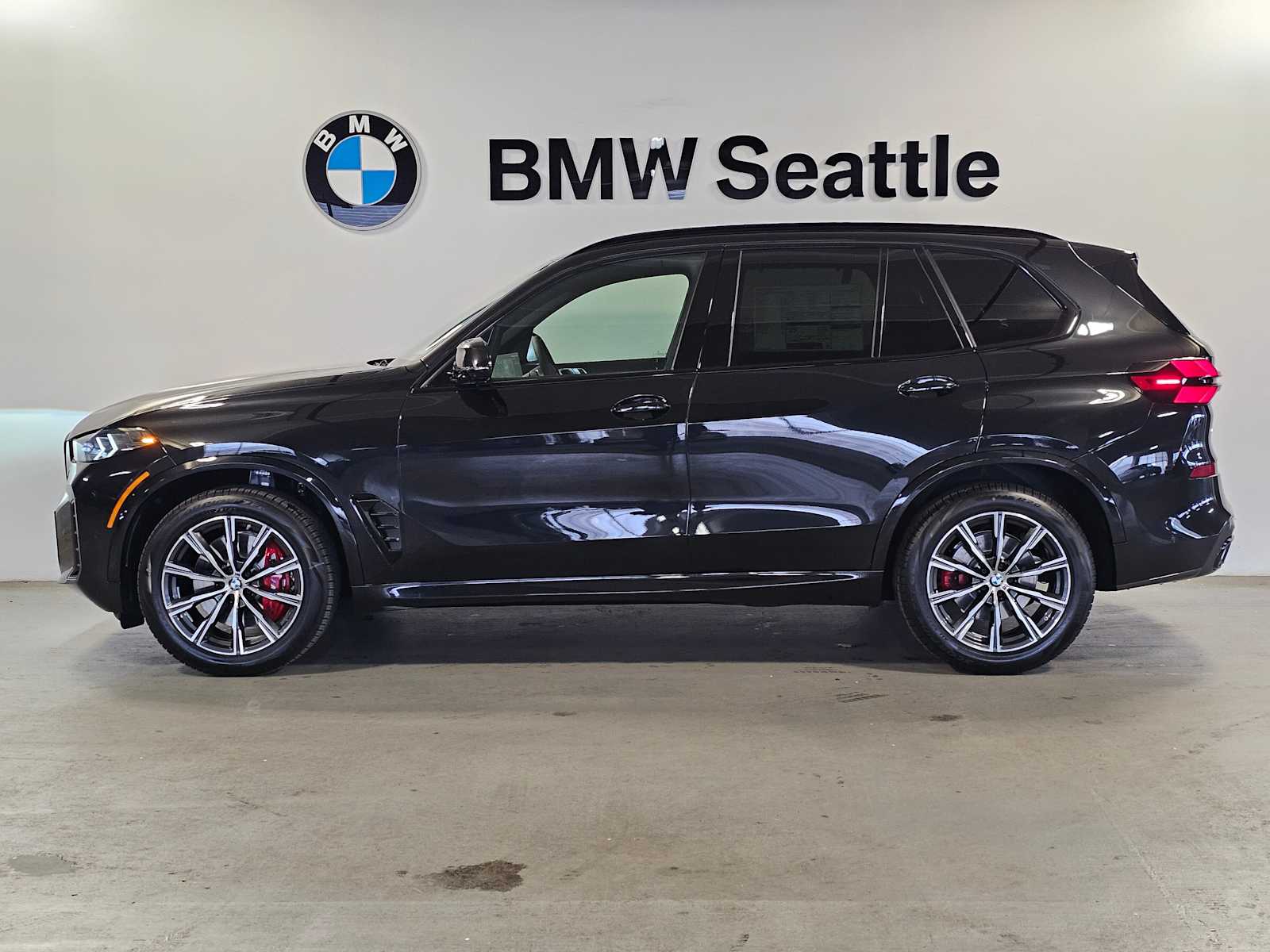 Thumbnail: 2026 BMW X5 - 3