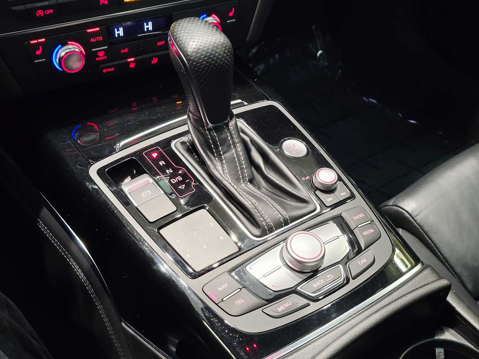 Thumbnail: 2017 Audi A6 - 16