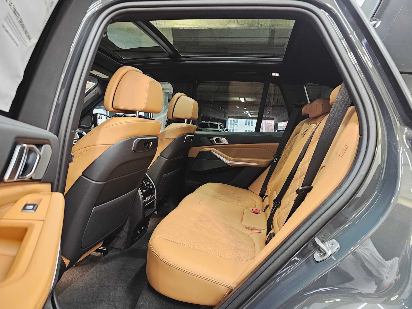 Thumbnail: 2026 BMW X5 - 25