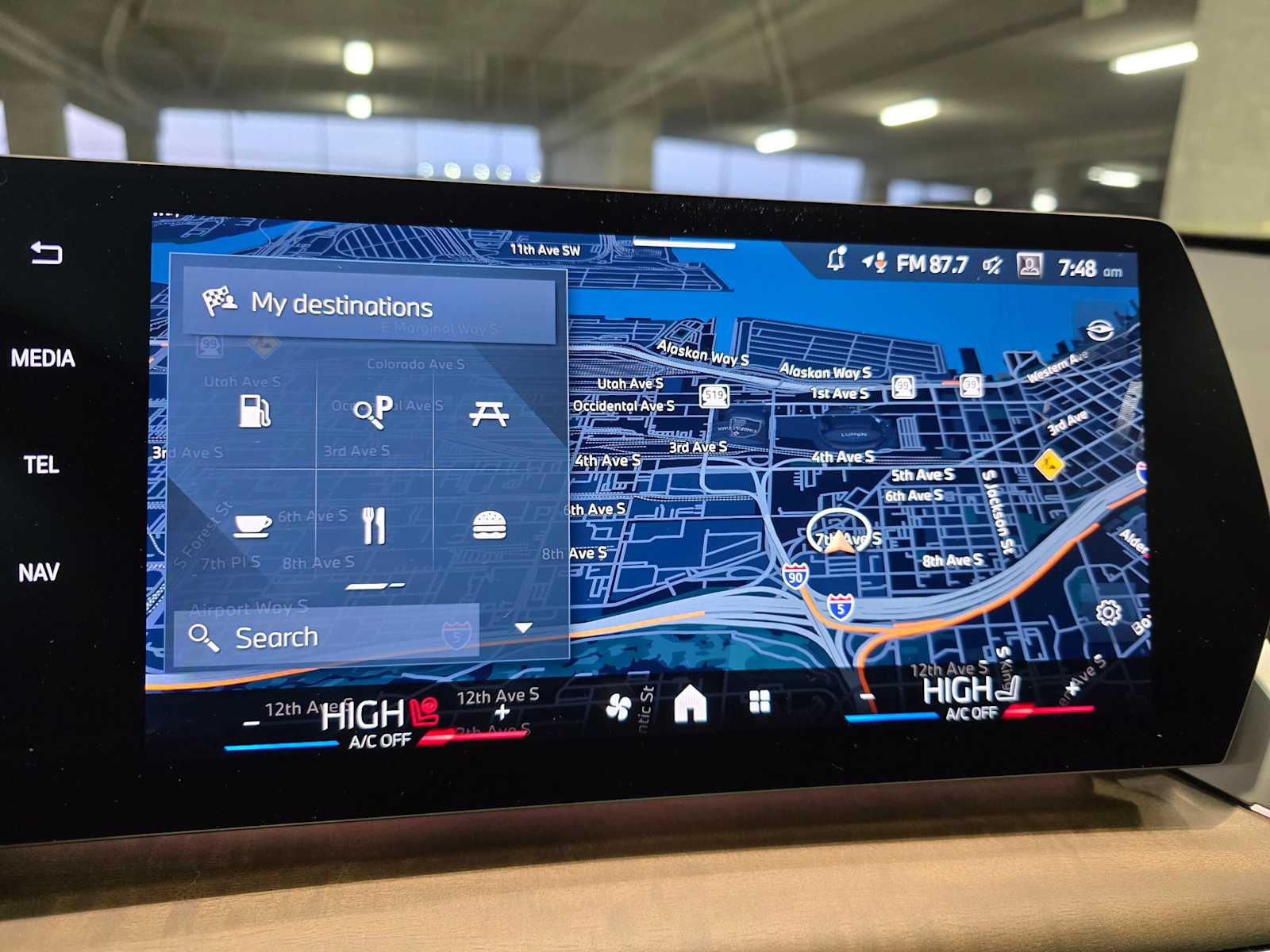 Thumbnail: 2026 BMW X1 - 16