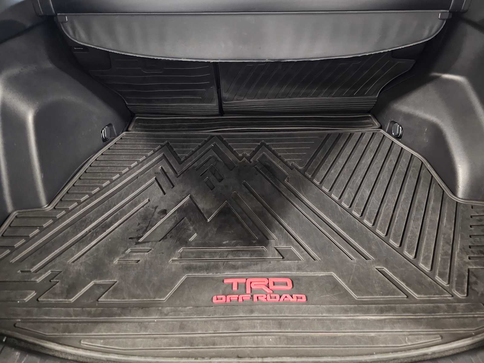 Thumbnail: 2021 Toyota RAV4 - 42