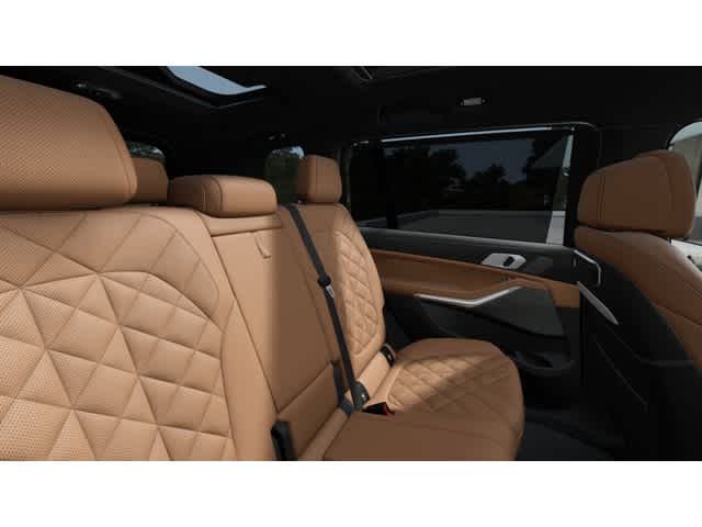 Thumbnail: 2026 BMW X7 - 12