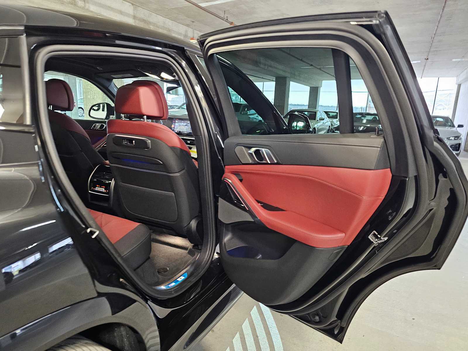 Thumbnail: 2026 BMW X6 - 37