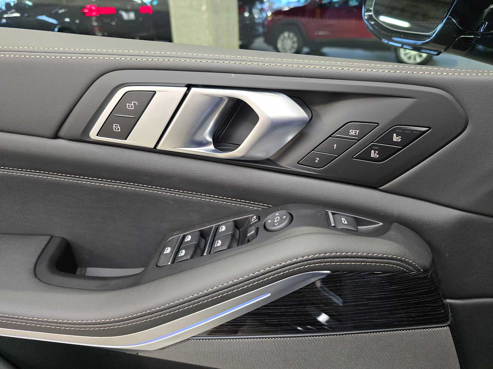 Thumbnail: 2026 BMW X5 - 21