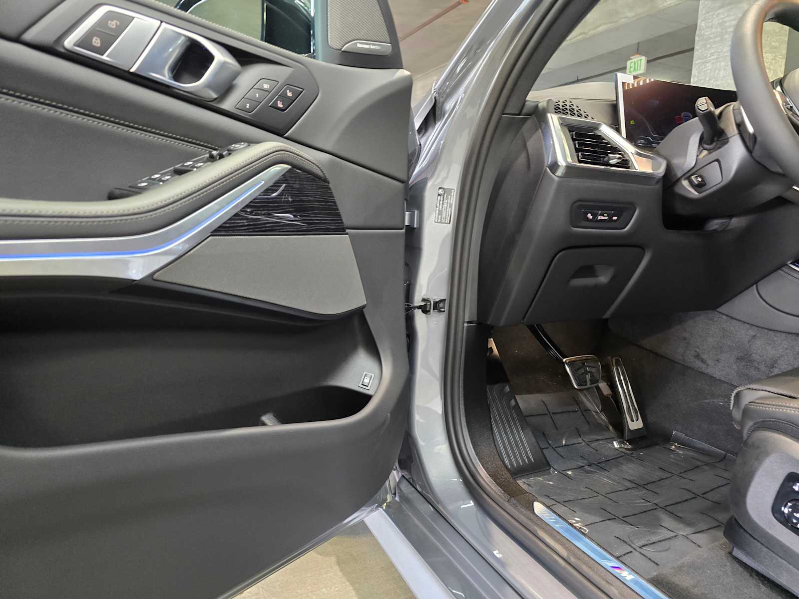 Thumbnail: 2026 BMW X5 - 24