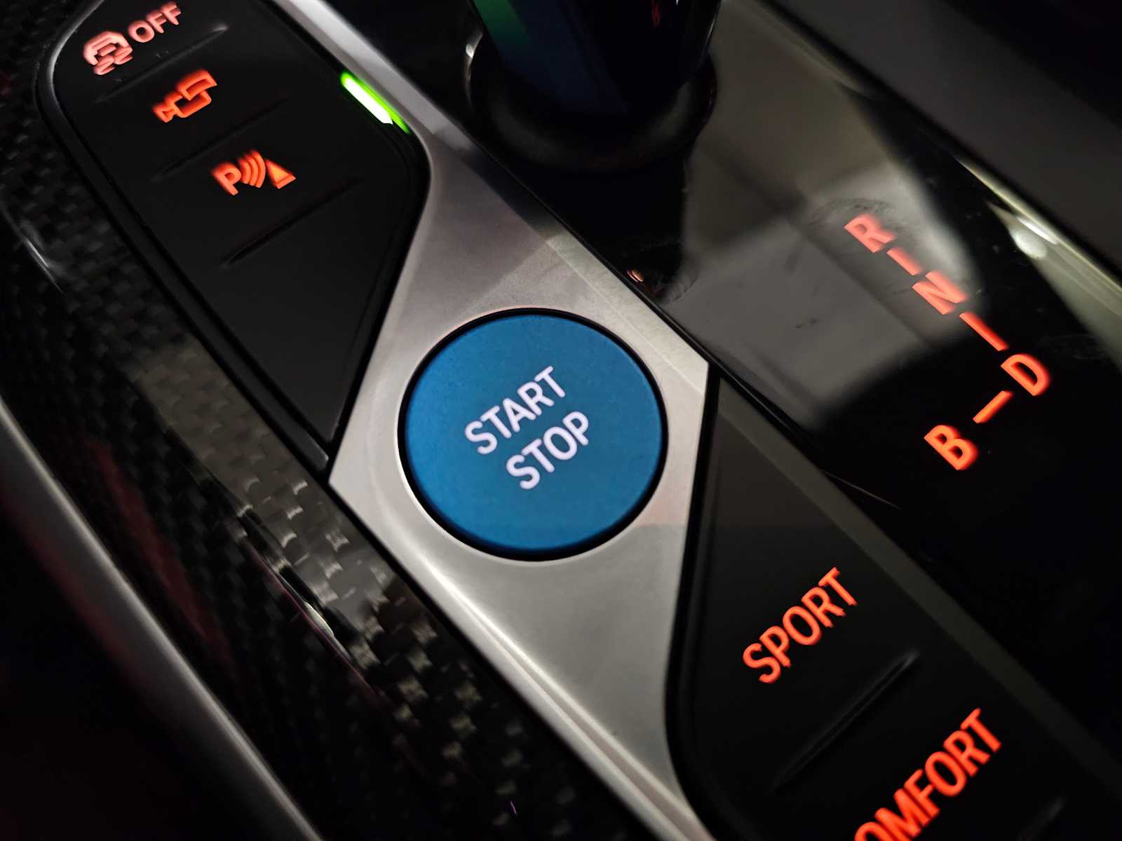 Thumbnail: 2023 BMW i4 - 28