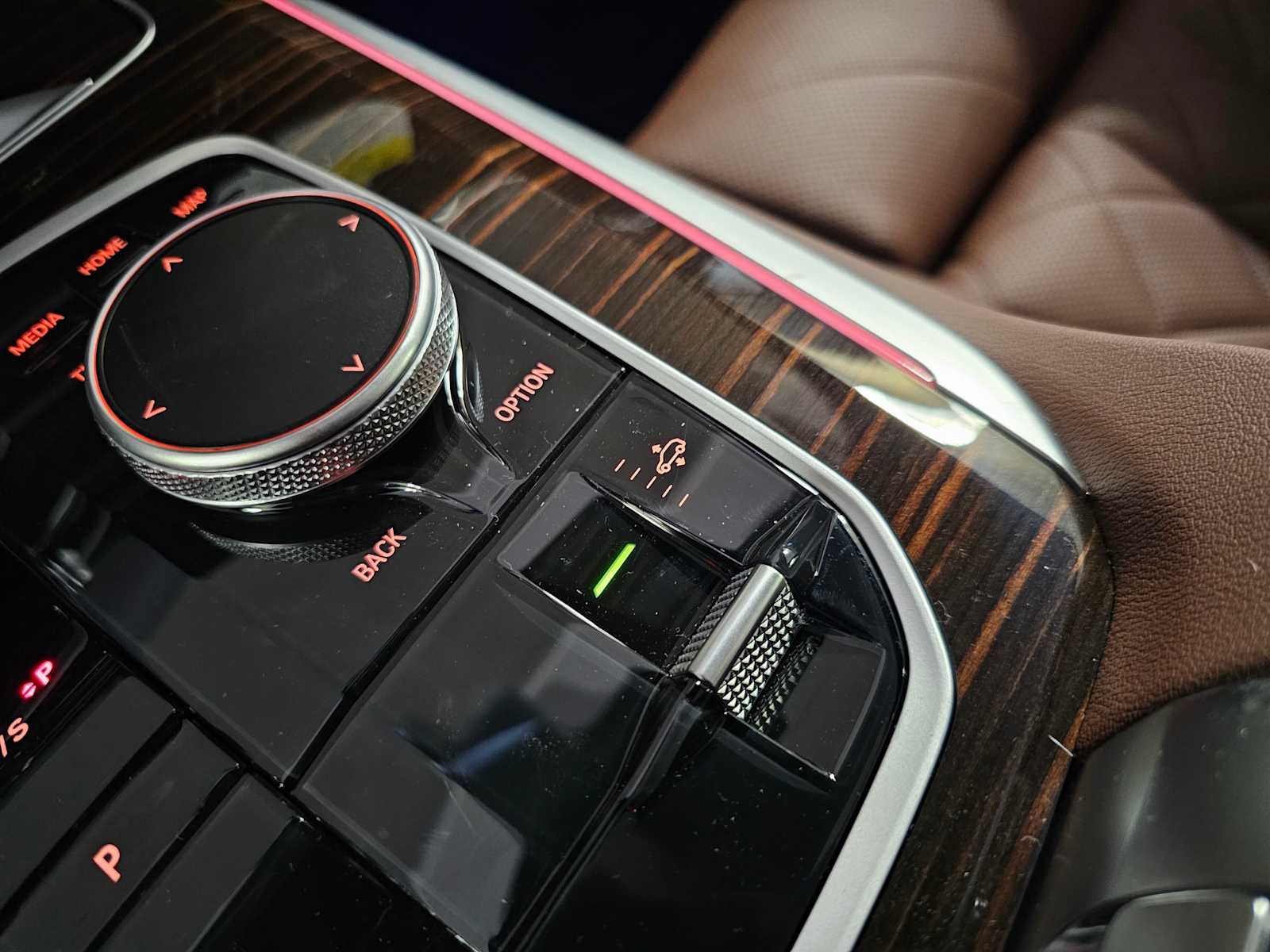 Thumbnail: 2026 BMW X5 - 23