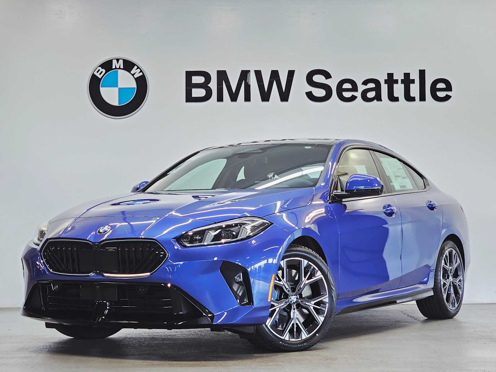 Thumbnail: 2025 BMW 2 Series - 1