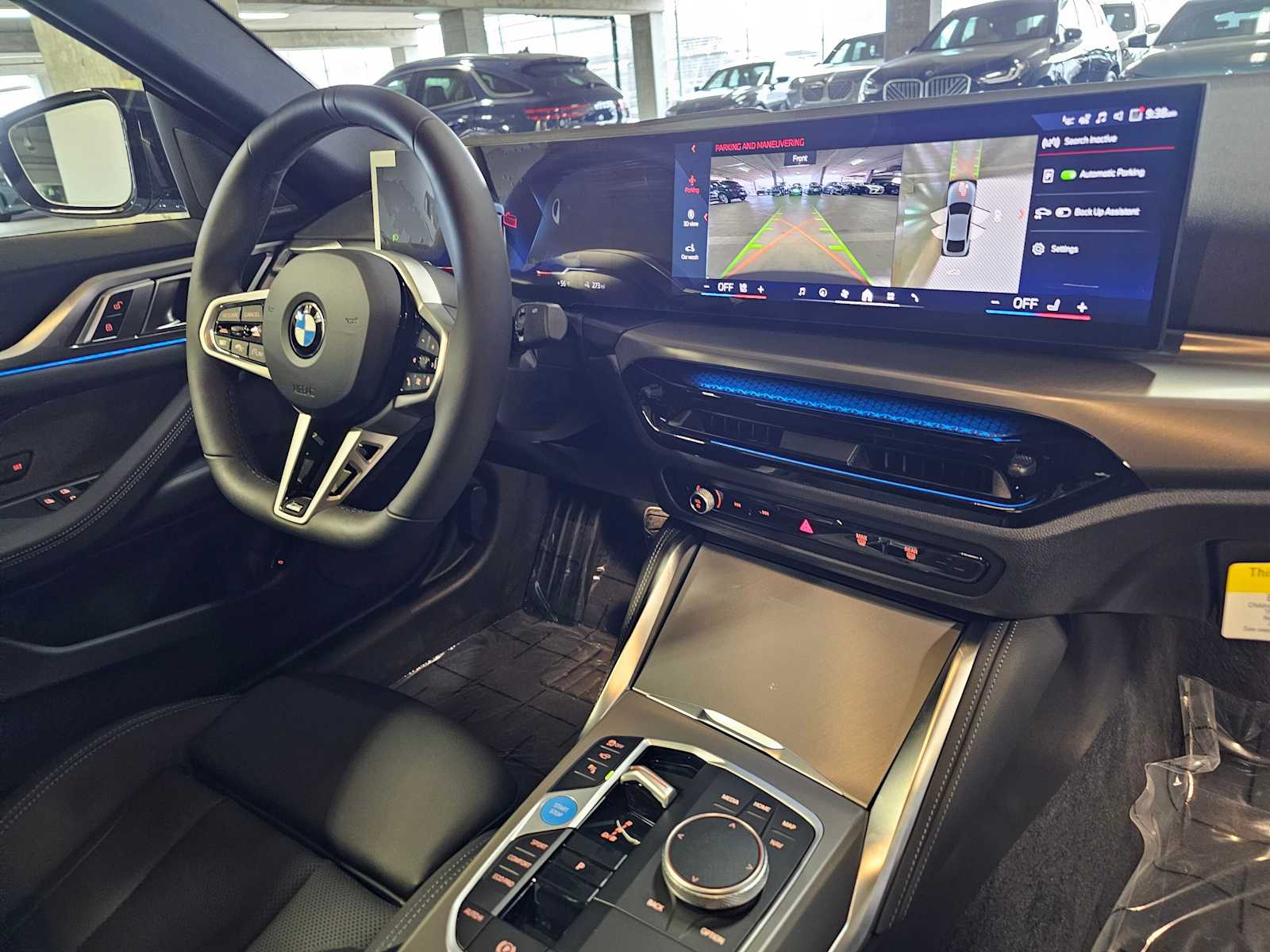 Thumbnail: 2026 BMW i4 - 35