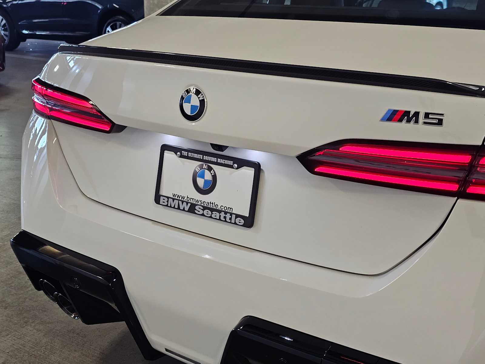 Thumbnail: 2026 BMW M5 - 7