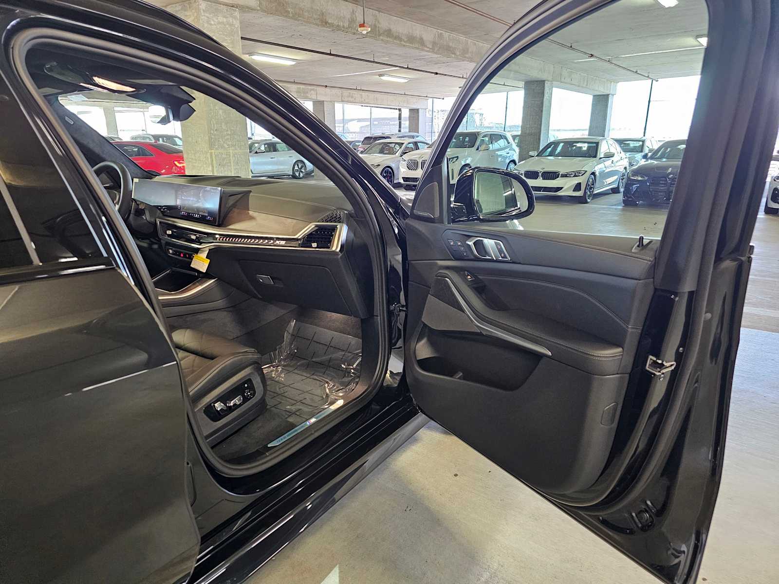 Thumbnail: 2026 BMW X5 - 40
