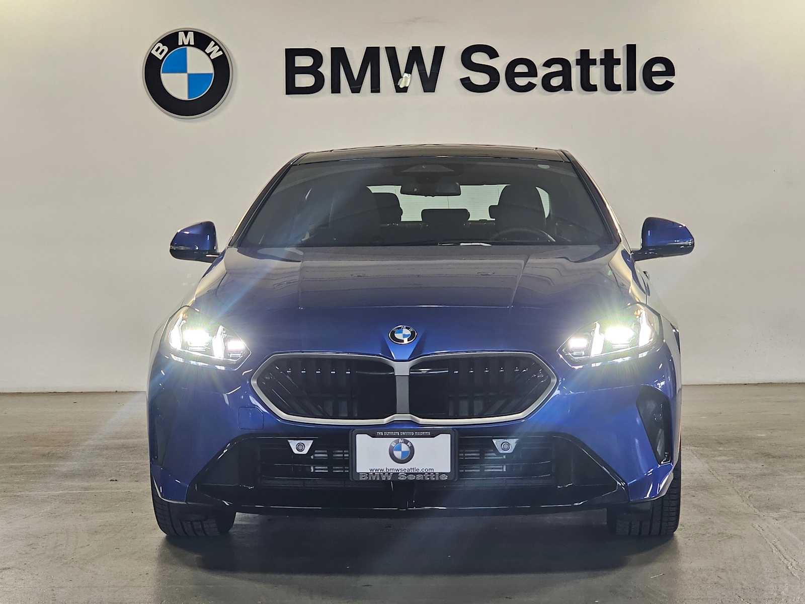 Thumbnail: 2025 BMW 2 Series - 7