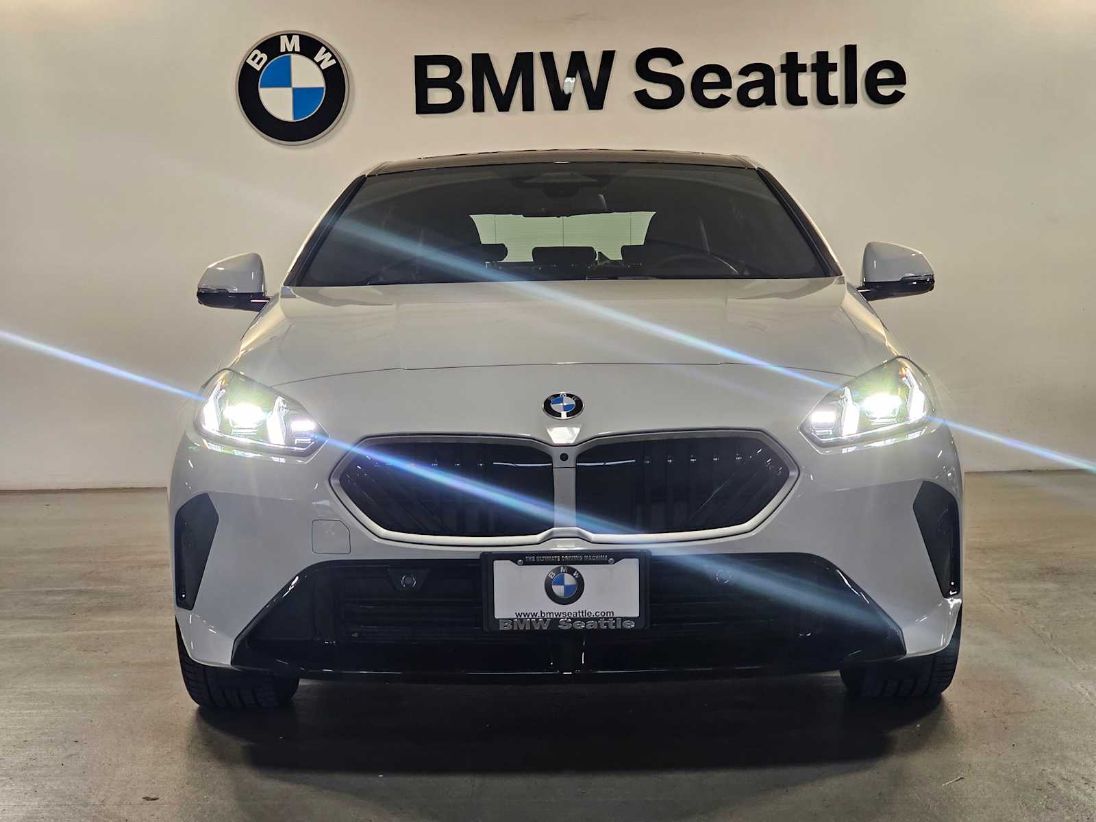 Thumbnail: 2025 BMW 2 Series - 4