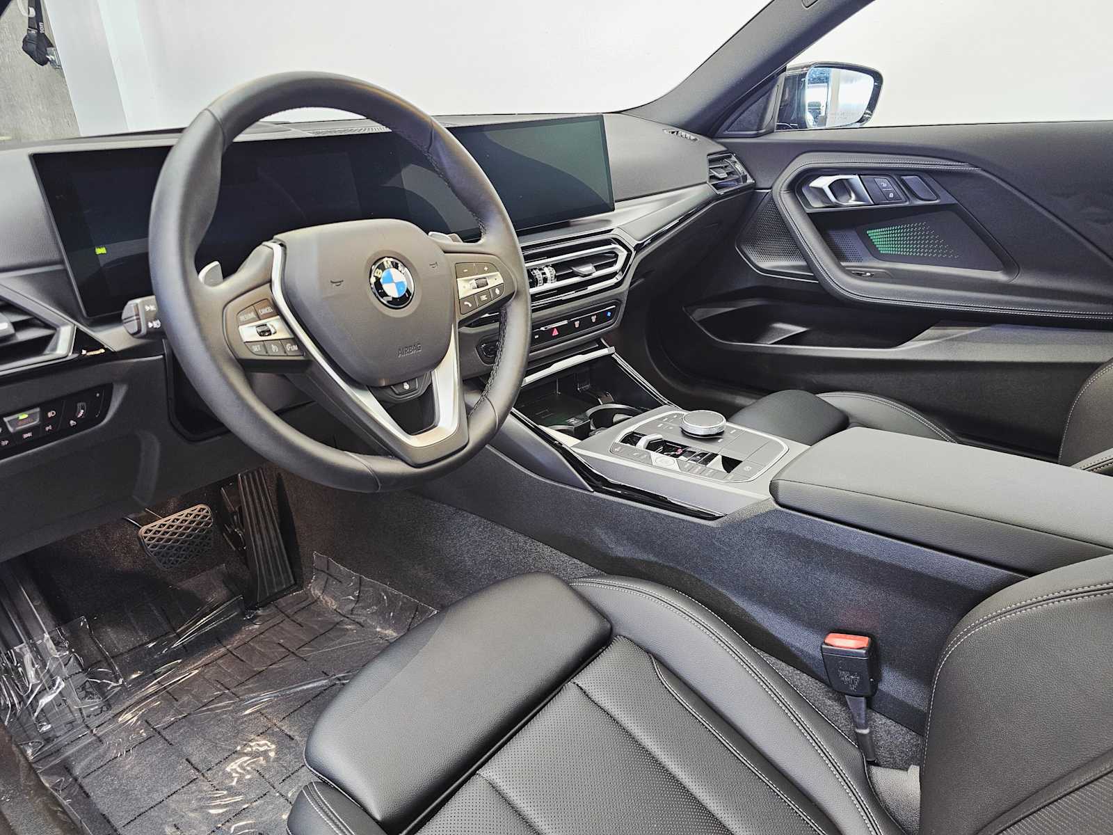 Thumbnail: 2024 BMW 2 Series - 2