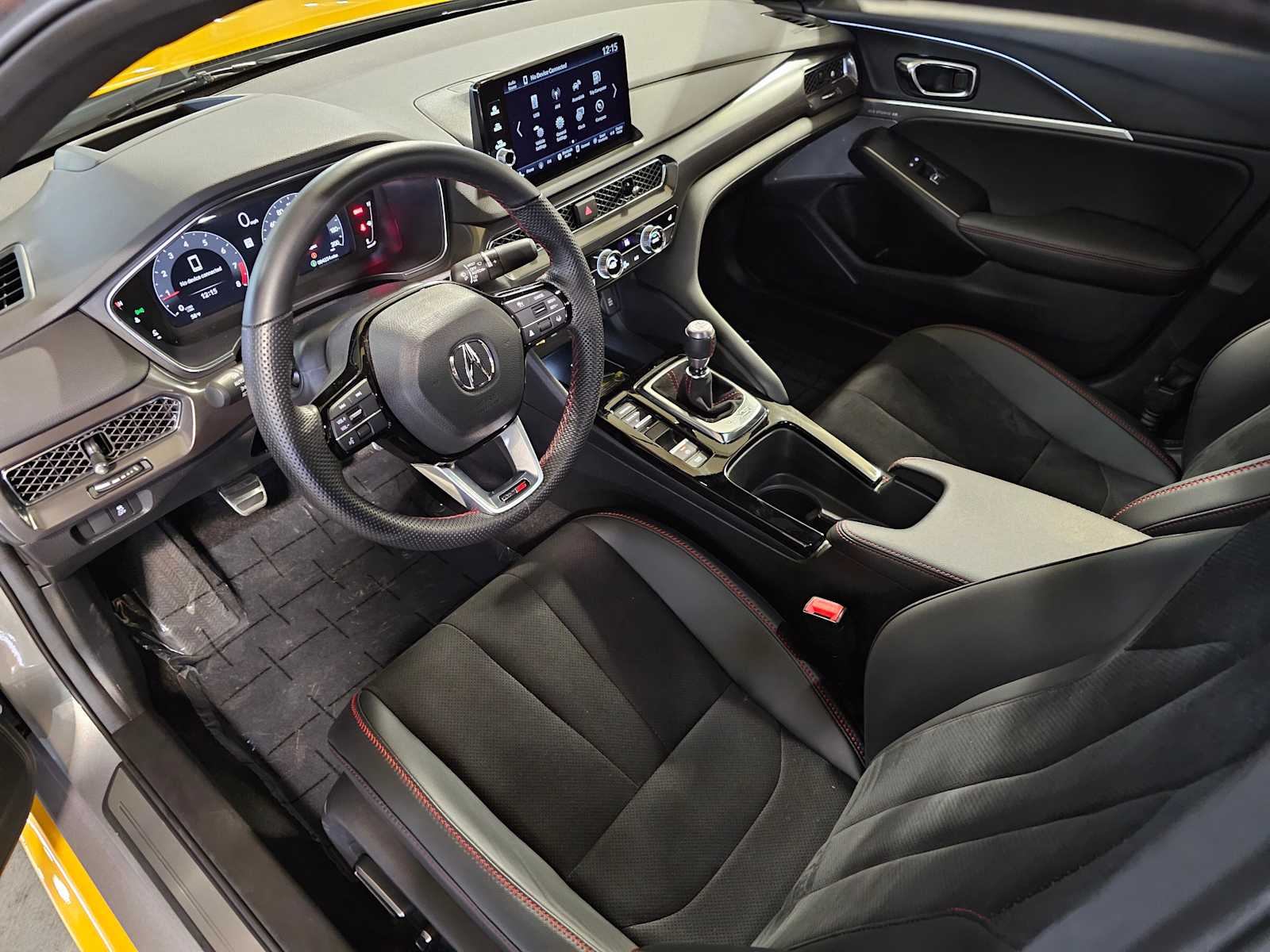 Thumbnail: 2025 Acura Integra - 2