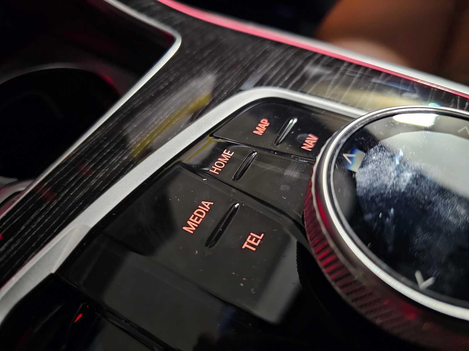 Thumbnail: 2026 BMW X7 - 25