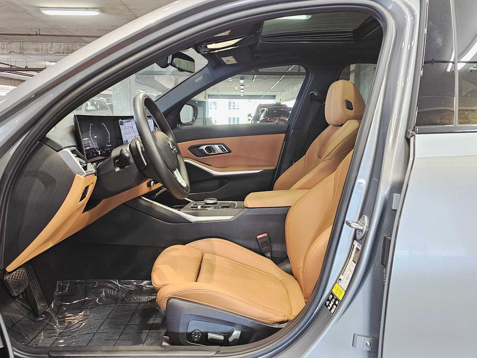 Thumbnail: 2023 BMW 3 Series - 23