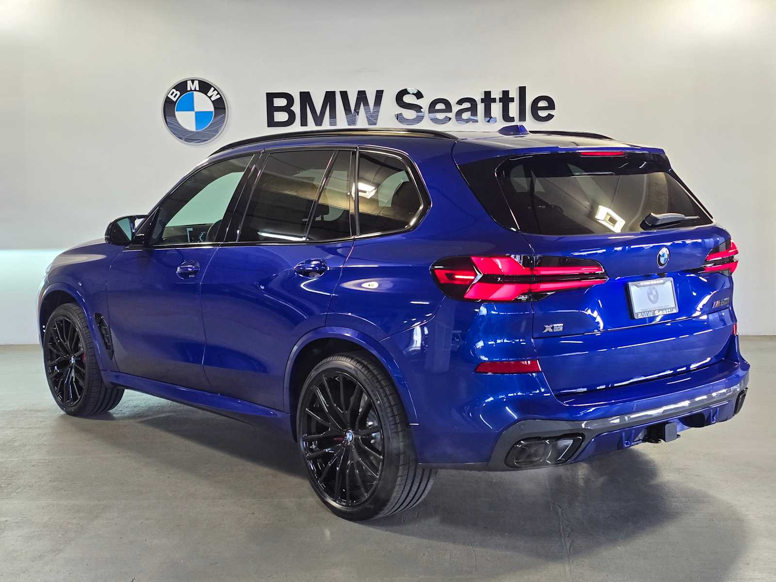 Thumbnail: 2026 BMW X5 - 4