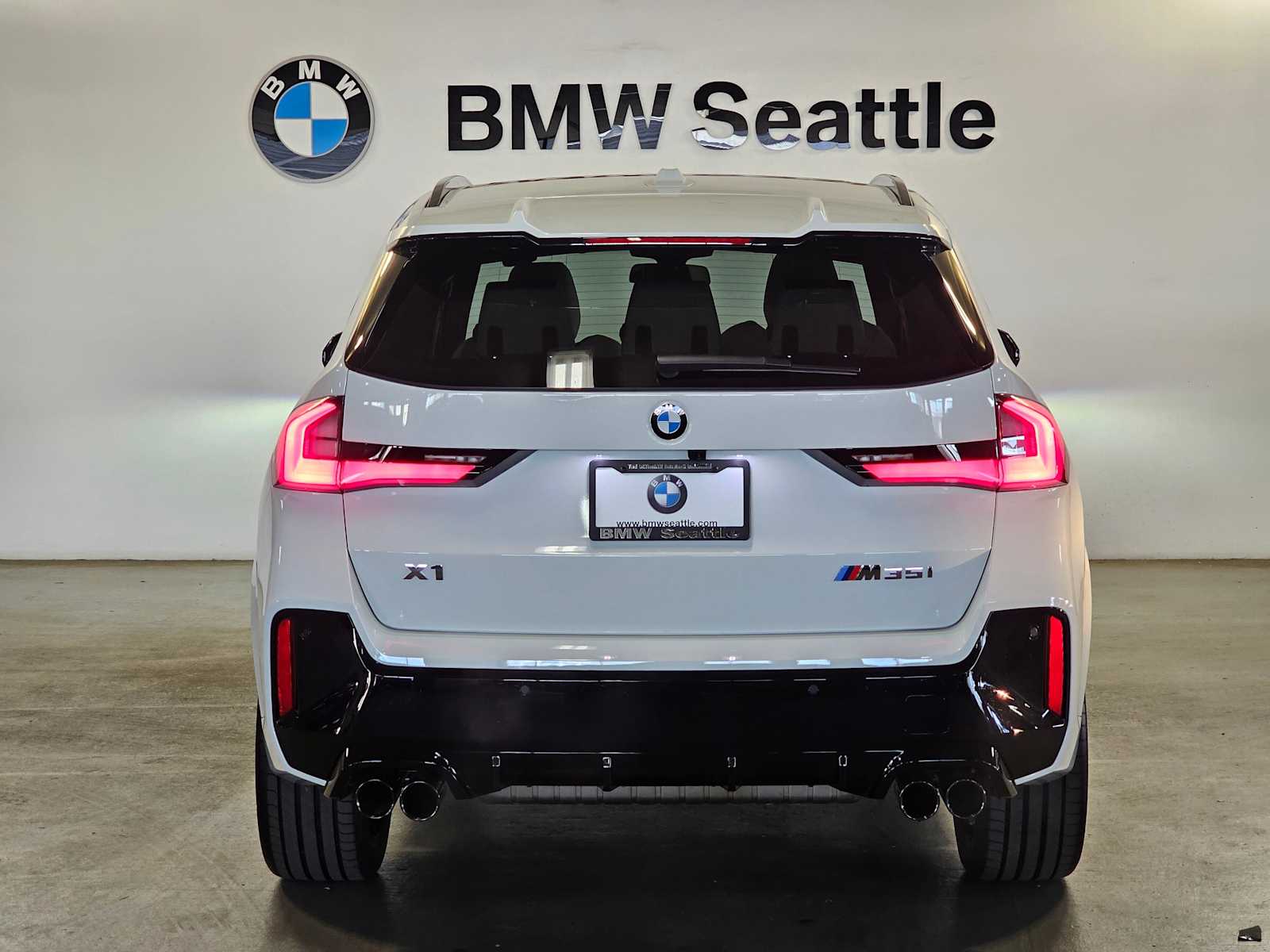 Thumbnail: 2026 BMW X1 - 5