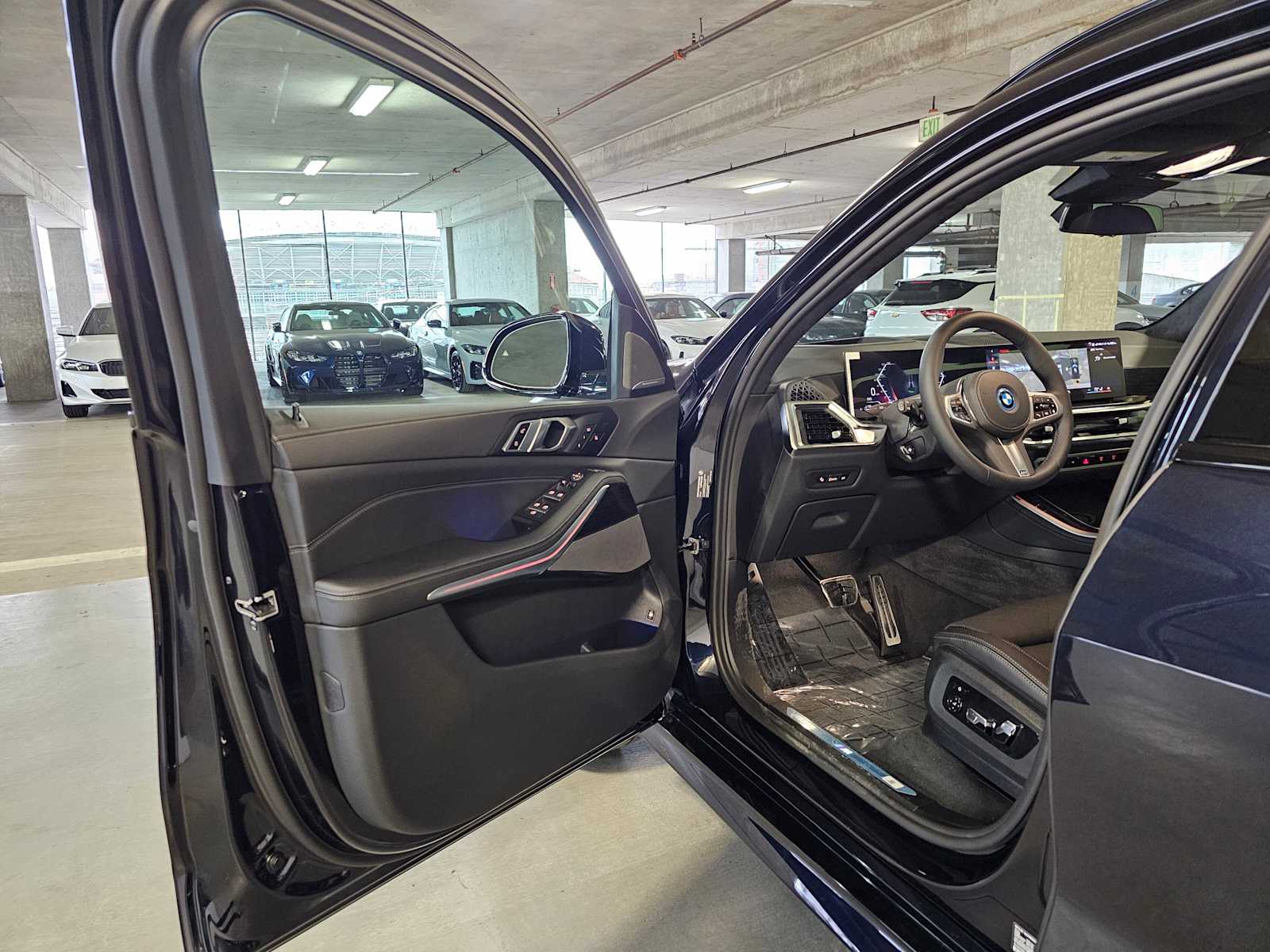 Thumbnail: 2026 BMW X5 - 34