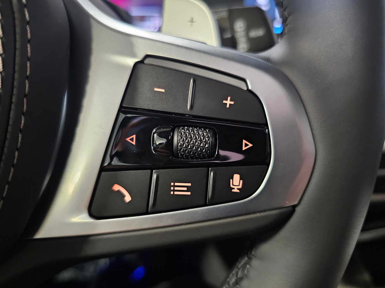 Thumbnail: 2026 BMW X5 - 19