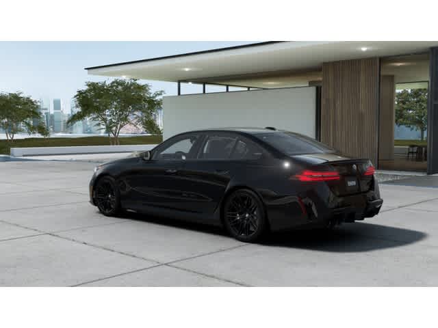 Thumbnail: 2026 BMW M5 - 2