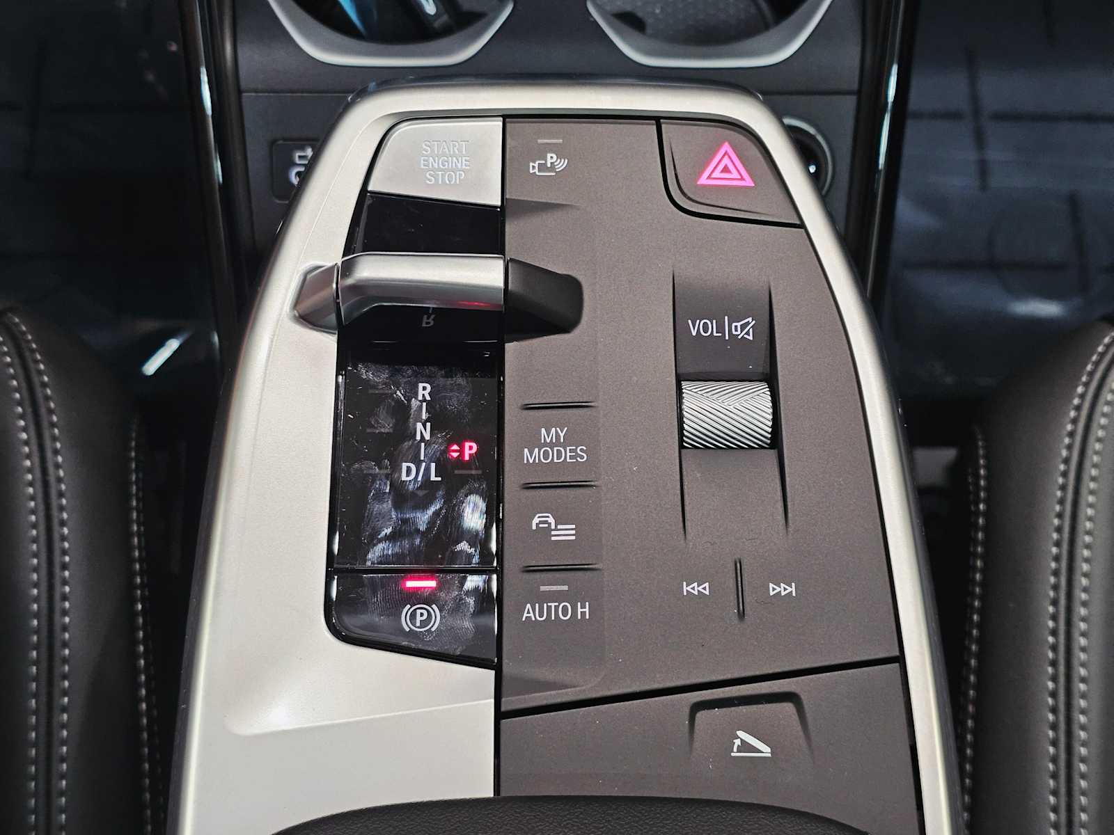 Thumbnail: 2025 BMW X1 - 18