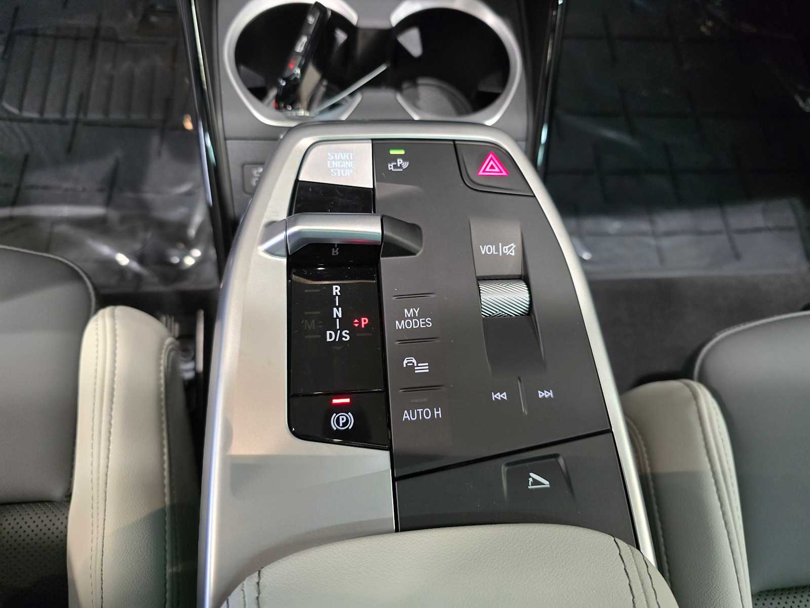 Thumbnail: 2026 BMW X1 - 22