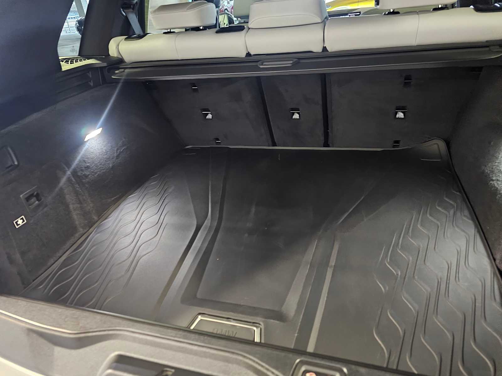 Thumbnail: 2026 BMW X5 - 45