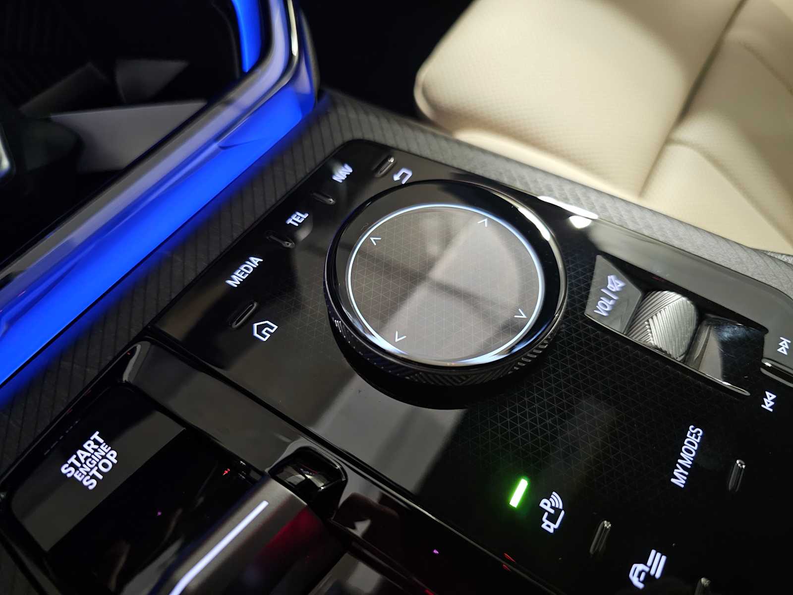 Thumbnail: 2026 BMW X3 - 25