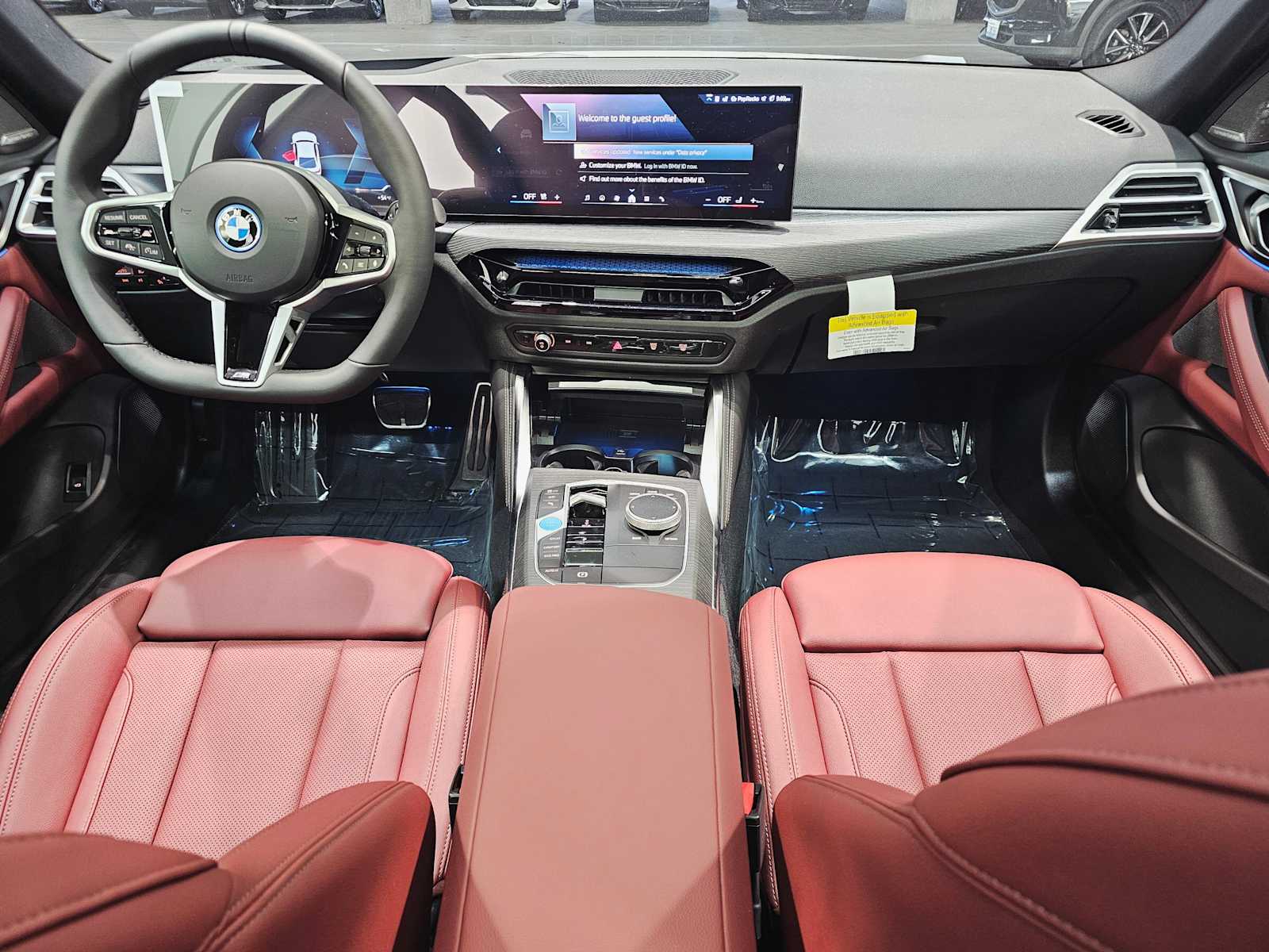 Thumbnail: 2025 BMW i4 - 10