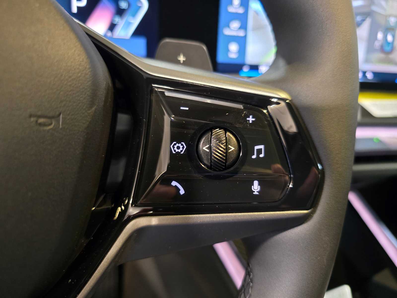 Thumbnail: 2026 BMW X3 - 19