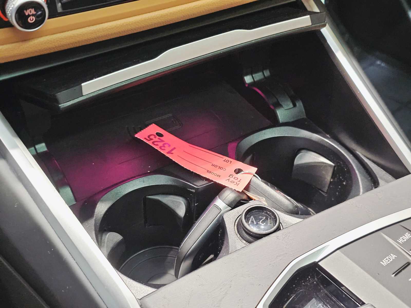 Thumbnail: 2023 BMW 3 Series - 19