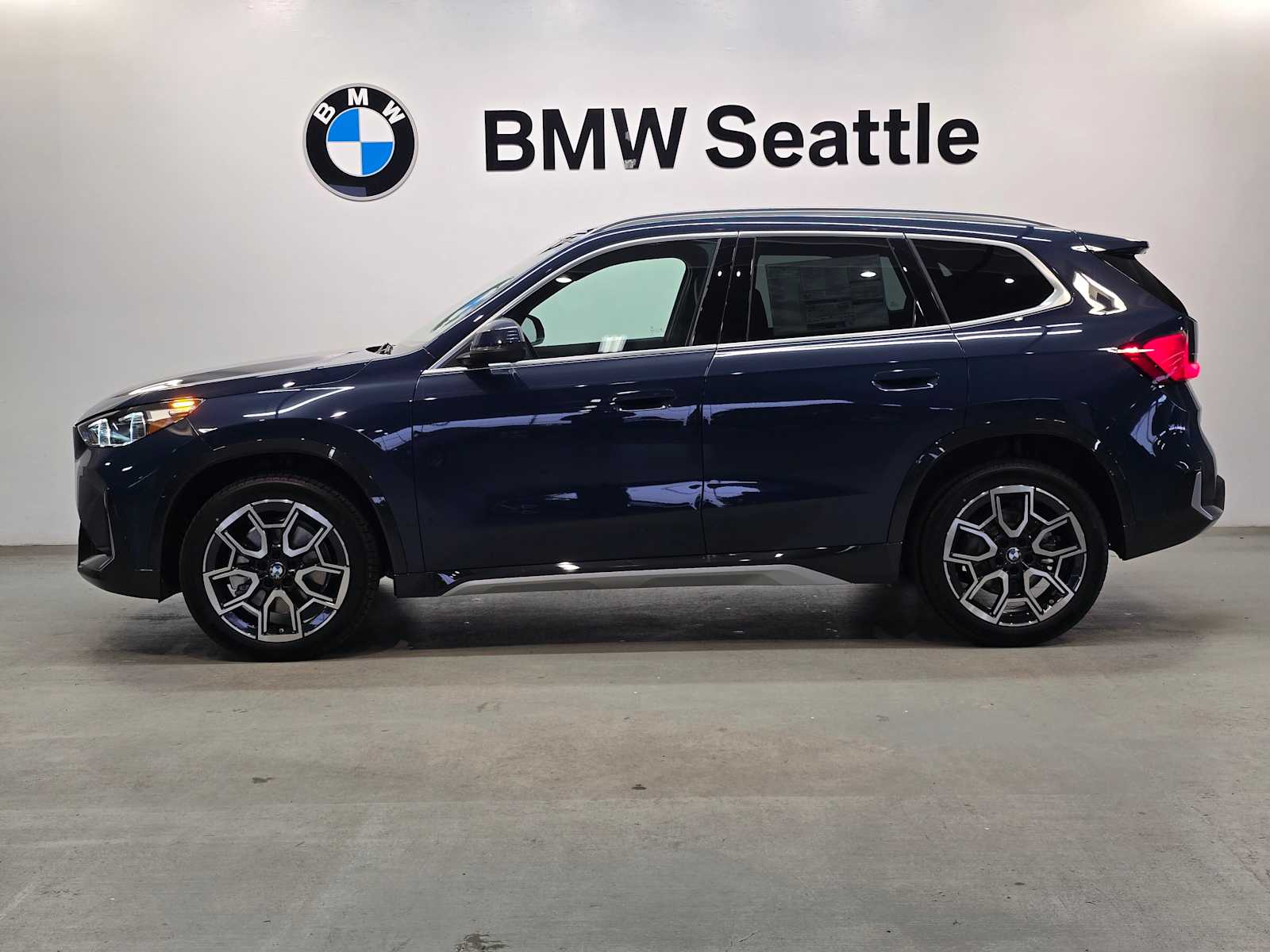 Thumbnail: 2026 BMW X1 - 3