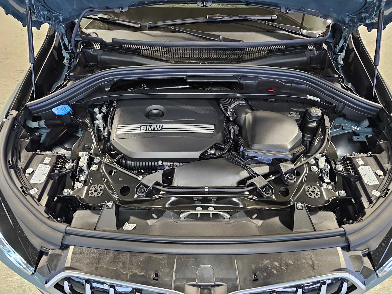 Thumbnail: 2026 BMW X1 - 9