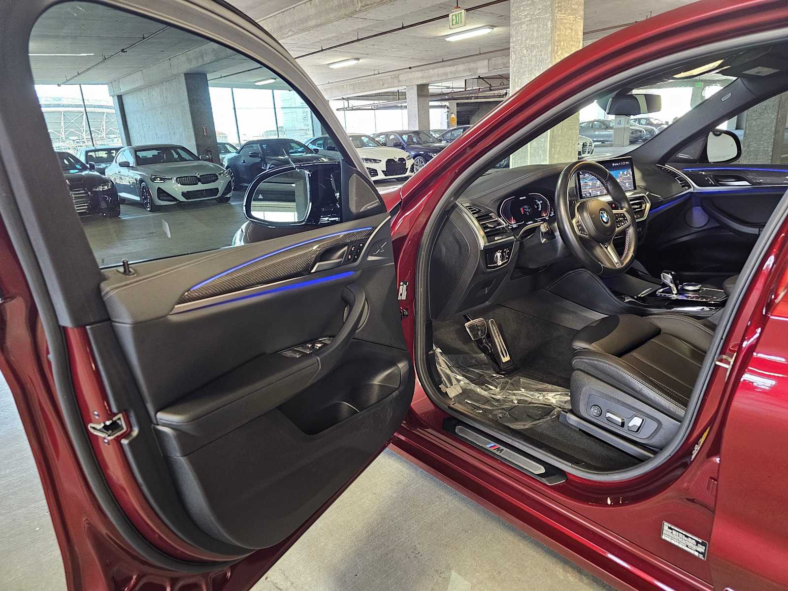 Thumbnail: 2023 BMW X4 - 29