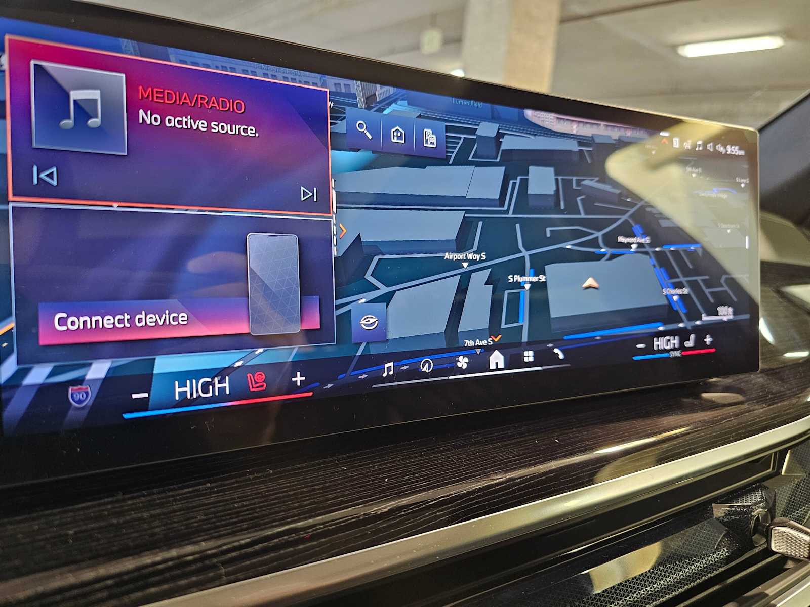 Thumbnail: 2026 BMW X5 - 14