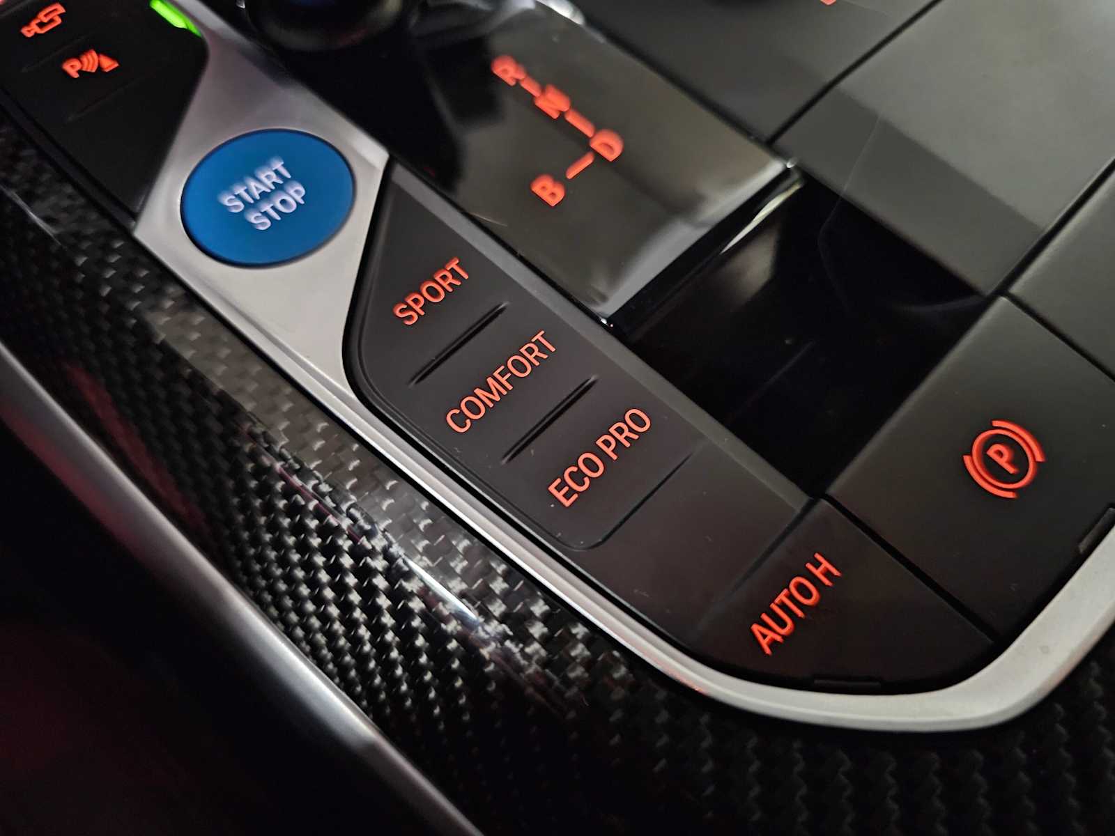 Thumbnail: 2023 BMW i4 - 23