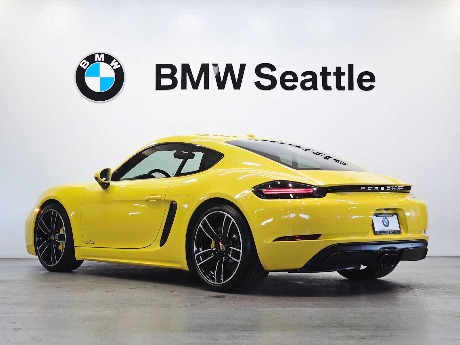 Thumbnail: 2019 Porsche 718 Cayman - 4